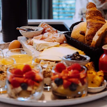 De Tiendeschuur Frühstückspension